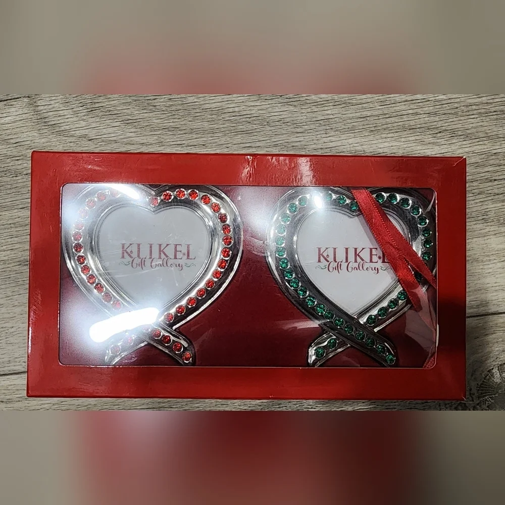 New Christmas Ornament Heart Frames